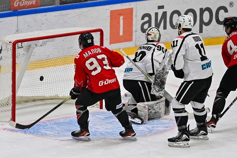 Тюменский ХК «Рубин» уступил «Омским крыльям» на выезде