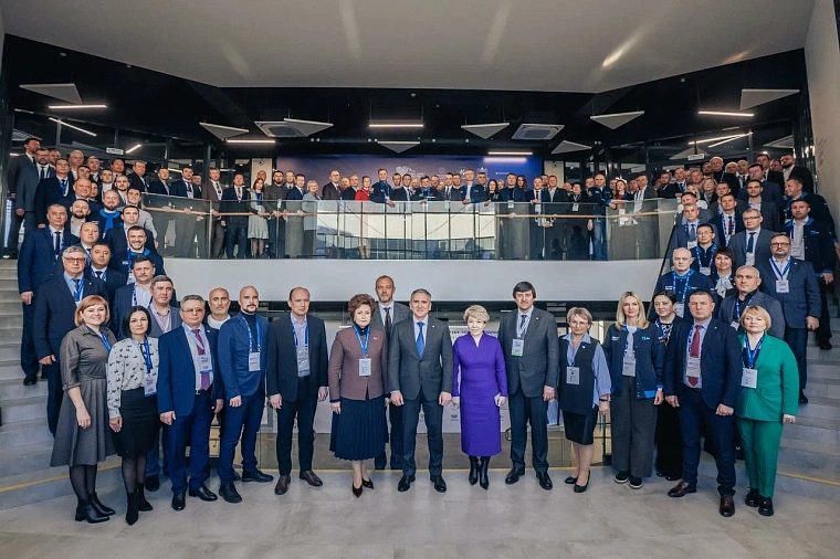 В Тюмени завершился масштабный этап всероссийского муниципального форума ВАРМСУ