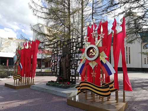 В Тюмени пройдет автопробег ретроавтомобилей: маршрут акции «Нам дороги эти позабыть нельзя»