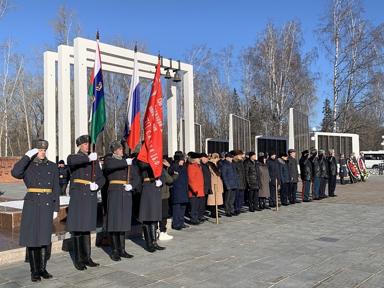 В Тюмени почтили память павших за Родину героев
