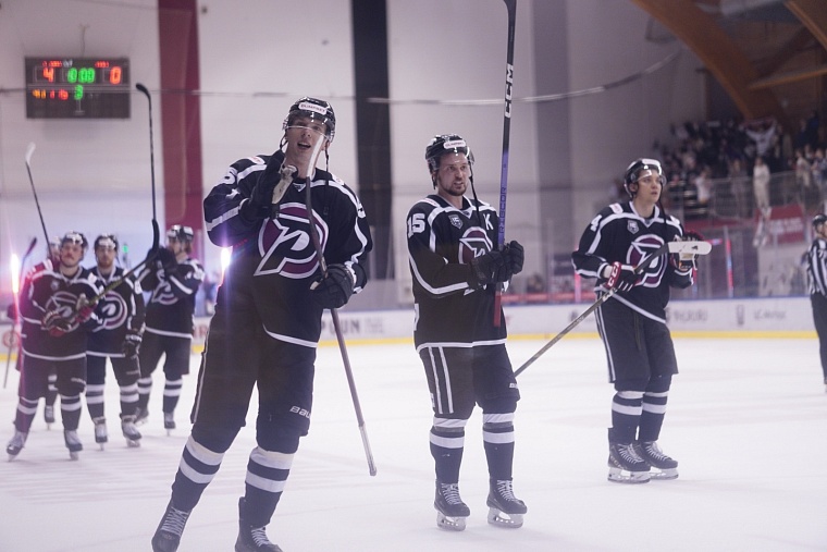 Тюменский ХК «Рубин» одержал две победы над командами из Татарстана